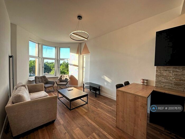 1 Bedroom Flat To Rent In Mcculloch St, Glasgow, G41