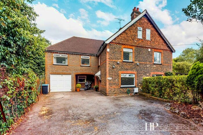 5 Bedroom Semi-Detached House For Sale In London Road, Lowfield Heath, RH10