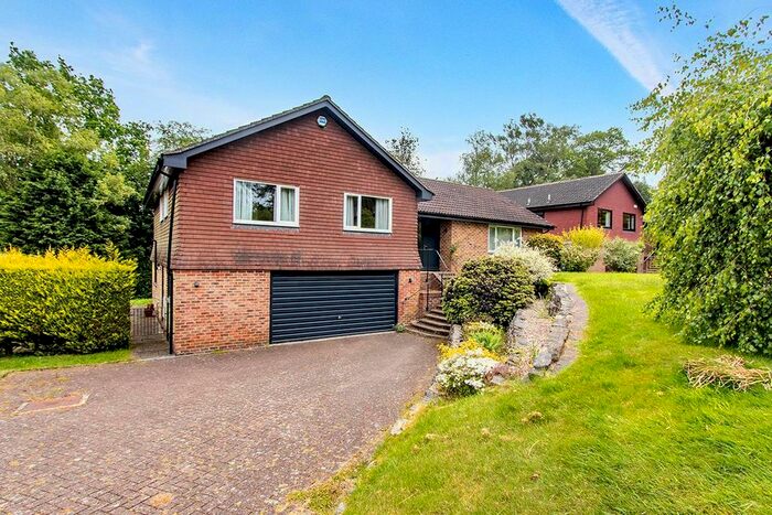 4 Bedroom Property To Rent In Badgers Close, Crowborough, TN6