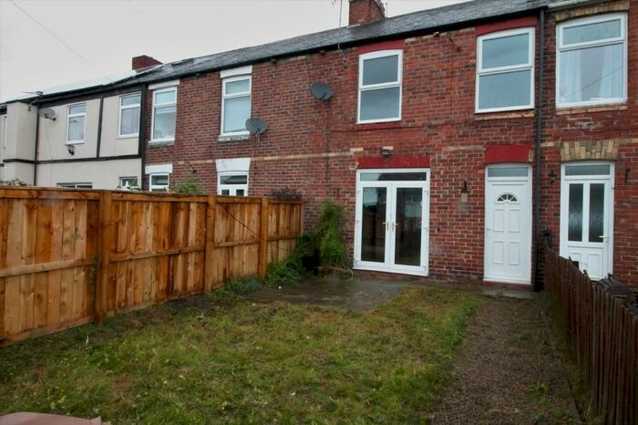 3 Bedroom Terraced House To Rent In Biddick Terrace, Columbia, Washington, NE38