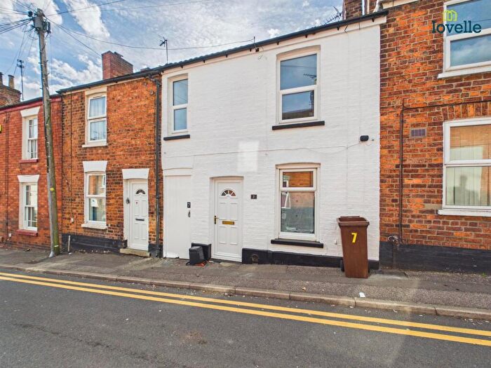 3 Bedroom Terraced House To Rent In St. Hugh Street, Lincoln, LN2
