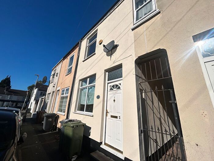 3 Bedroom Property To Rent In Stratton Street, Wolverhampton, WV10
