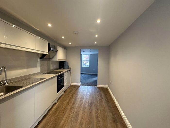 1 Bedroom Apartment To Rent In High Street, Stonehouse, GL10