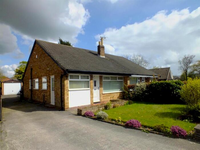 3 Bedroom Semi-Detached House To Rent In Linton Avenue, Shadwell, Leeds LS17