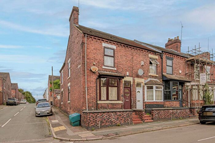3 Bedroom End Of Terrace House For Sale In Sun Street, Stoke-On-Trent, ST1