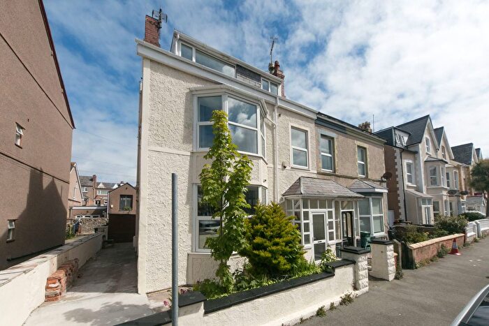 5 Bedroom Semi-Detached House For Sale In Caroline Road, Llandudno, LL30