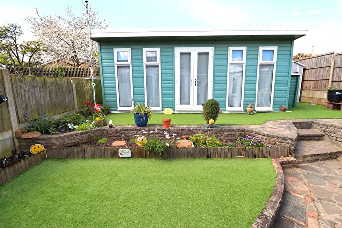 2 Bedroom Semi-Detached Bungalow For Sale In Fulford Drive, Eastwood, Leigh-On-Sea, SS9