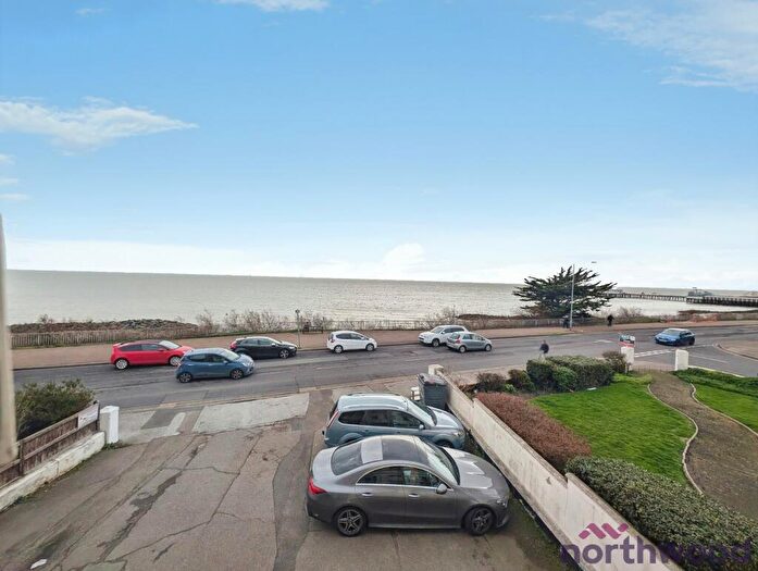 1 Bedroom Flat To Rent In Marine Parade East, Clacton-On-Sea, CO15