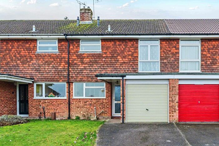 3 Bedroom Terraced House For Sale In Bramshaw Close, Winchester, SO22