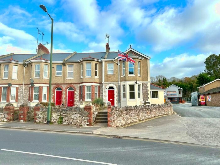 2 Bedroom Flat To Rent In Babbacombe Road, Torquay, TQ1