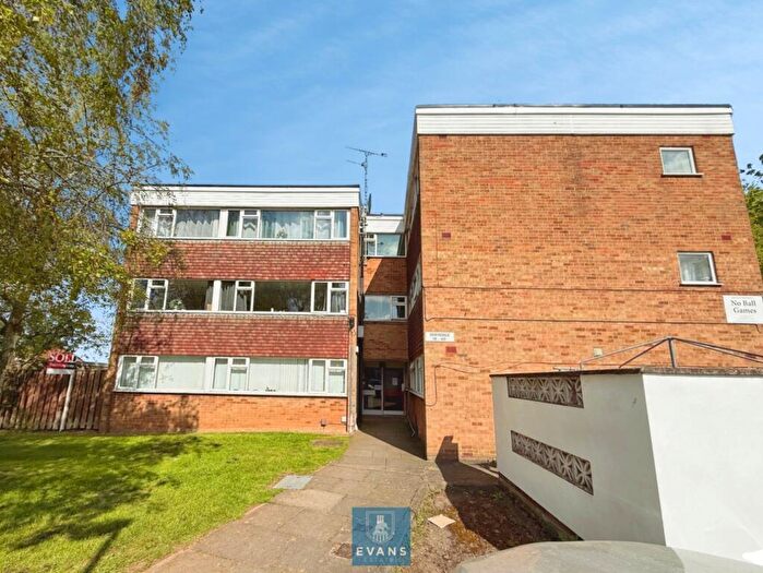 2 Bedroom Apartment For Sale In Overdale Road, Coventry, CV5