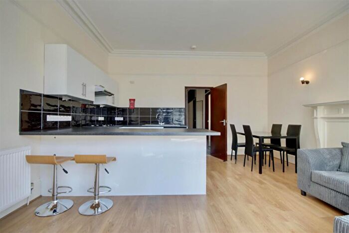 2 Bedroom Apartment To Rent In Festing Road, Southsea, PO4