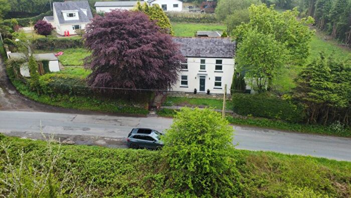 3 Bedroom Smallholding For Sale In Rhyddwen Road, Craig Cefn Park, Swansea, SA6