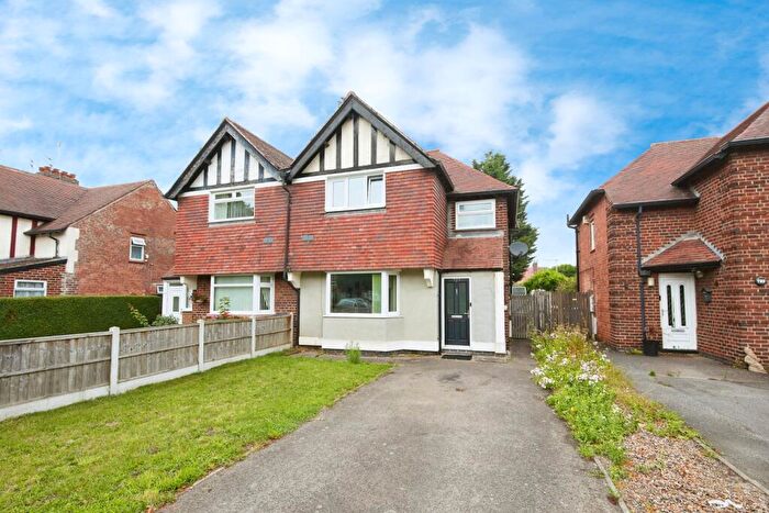 3 Bedroom Semi-Detached House For Sale In Harvey Road, Derby, Derbyshire, DE24