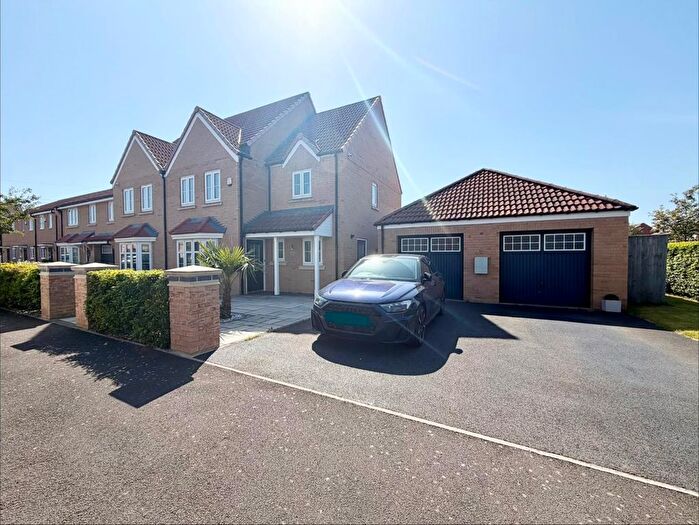 4 Bedroom Detached House For Sale In Hall Wood Close, Yarm, TS15