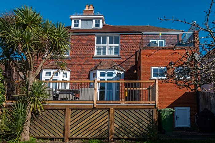 3 Bedroom Detached House For Sale In Hilllside Street, Hythe, CT21