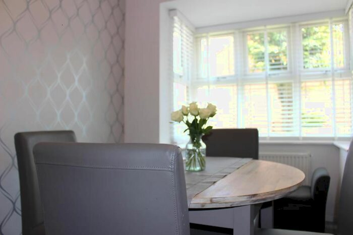 3 Bedroom Detached House For Sale In Littleton Way, Burntwood, WS7