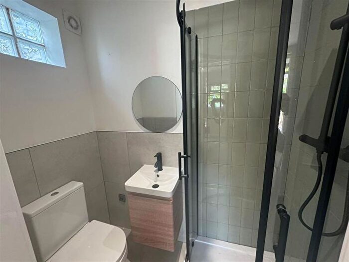 1 Bedroom Studio To Rent In St. James's Road, Croydon, CR0