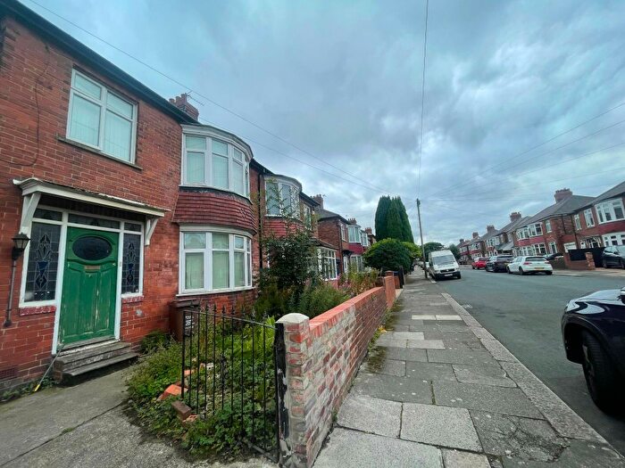 3 Bedroom Semi-Detached House To Rent In Newminster Road, Fenham, Newcastle Upon Tyne, NE4
