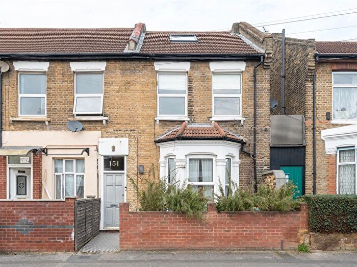 2 Bedroom End Of Terrace House For Sale In Neville Road, London, E7