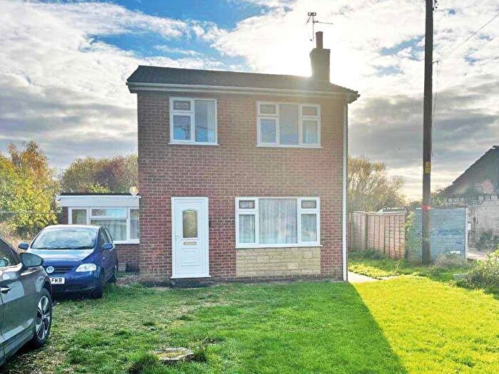 2 Bedroom Detached House For Sale In Whale Drove, Whaplode Drove, Spalding, PE12