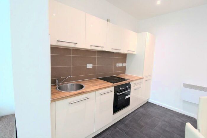 2 Bedroom Apartment To Rent In Solly Place, Solly Street, Sheffield, S1