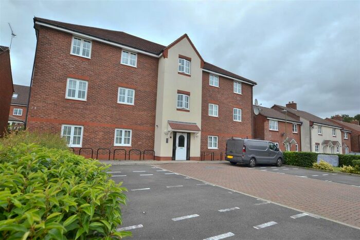 1 Bedroom Flat For Sale In Cromdale Walk, Great Ashby, Stevenage, SG1