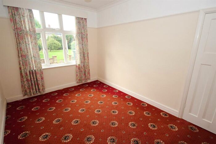 2 Bedroom Semi-Detached Bungalow For Sale In Tyn-Y-Parc Road, Rhiwbina, Cardiff, CF14