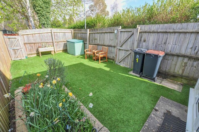 2 Bedroom End Of Terrace House To Rent In Cuthbury Gardens, Wimborne, BH21