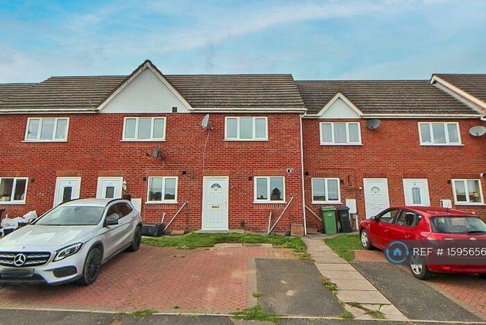 2 Bedroom Terraced House To Rent In Heath Green, Dudley, DY1