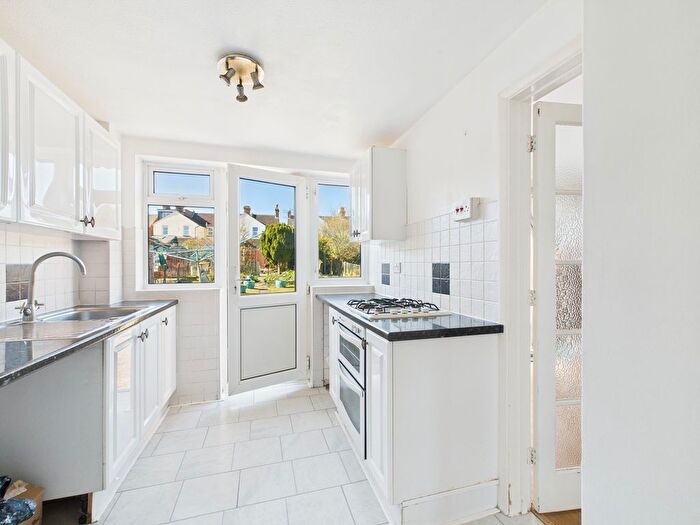 3 Bedroom Semi-Detached House To Rent In Chichester Close, Ashford, TN23