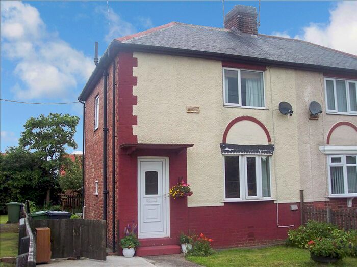 2 Bedroom Semi-Detached House To Rent In Hadrian Road, Jarrow, Tyne & Wear, NE32