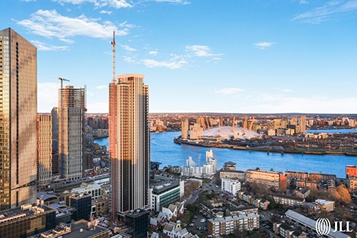 1 Bedroom Flat To Rent In Arena Tower, Crossharbour Plaza, E14