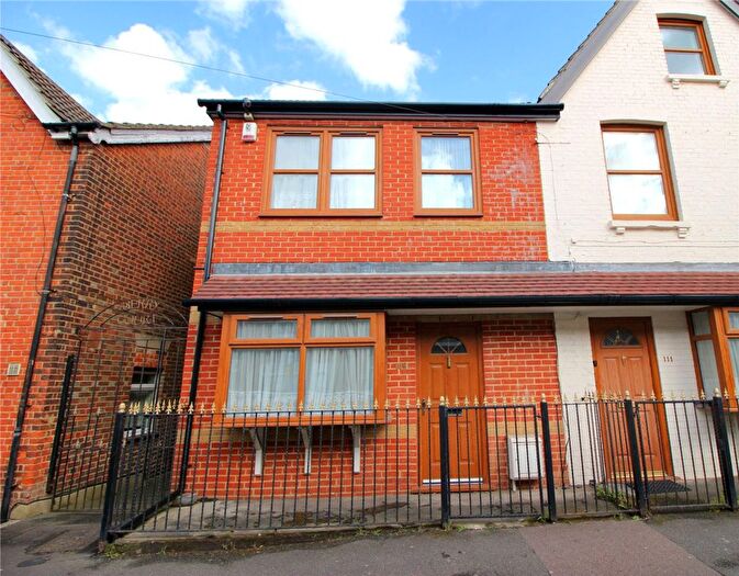 5 Bedroom Semi-detached House To Rent In Malling Road, Snodland, ME6