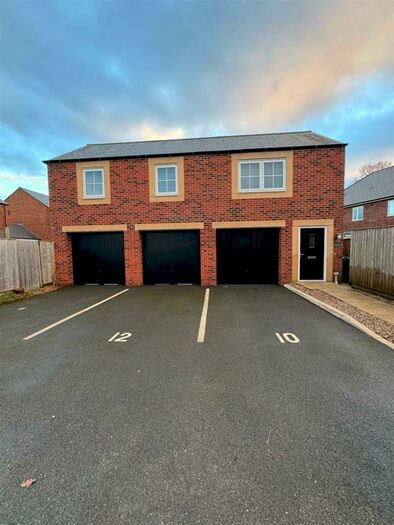 2 Bedroom Flat For Sale In Chew Mill Way, Whalley, BB7