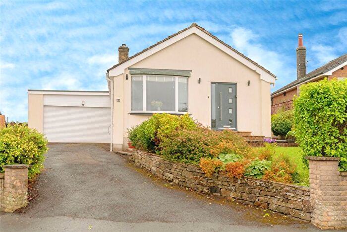 3 Bedroom Bungalow For Sale In Stirling Court, Briercliffe, Burnley, Lancashire, BB10
