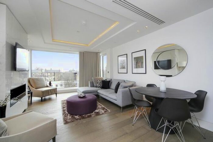 2 Bedroom Flat To Rent In Kensington High Street, London, W14