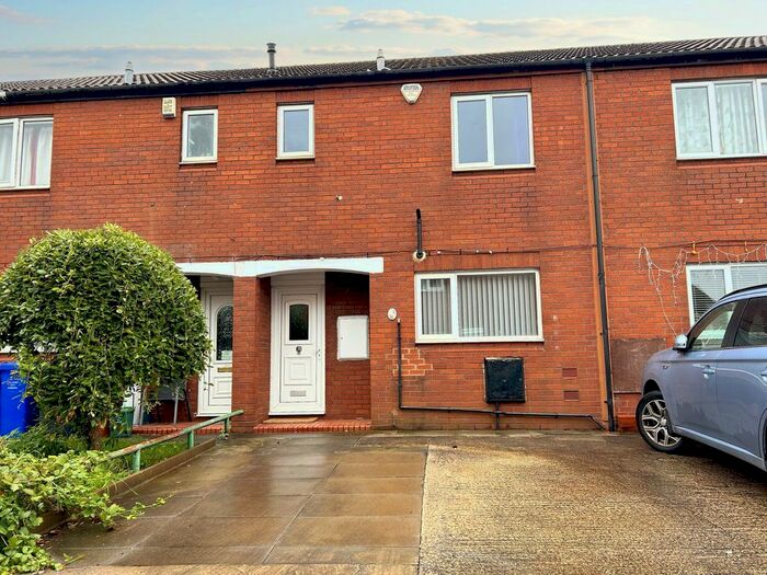 2 Bedroom Terraced House To Rent In Delphi Avenue, Worsley, M28