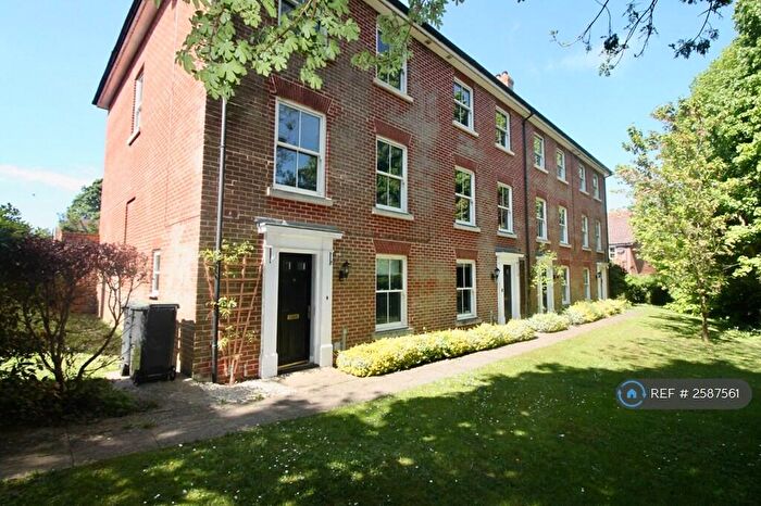 4 Bedroom End Of Terrace House To Rent In Cedar Walk, Needham Market, Ipswich, IP6