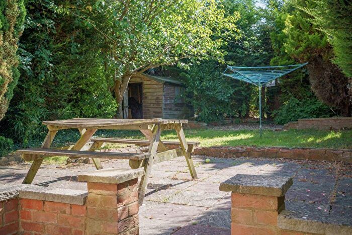 4 Bedroom Property To Rent In Vauxhall Avenue, Canterbury, CT1