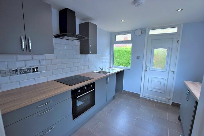 2 Bedroom Detached Bungalow To Rent In Constable Lane, Littleover, Derby, DE23