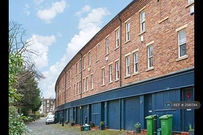 4 Bedroom Terraced House To Rent In St. Pauls Mews, London, NW1