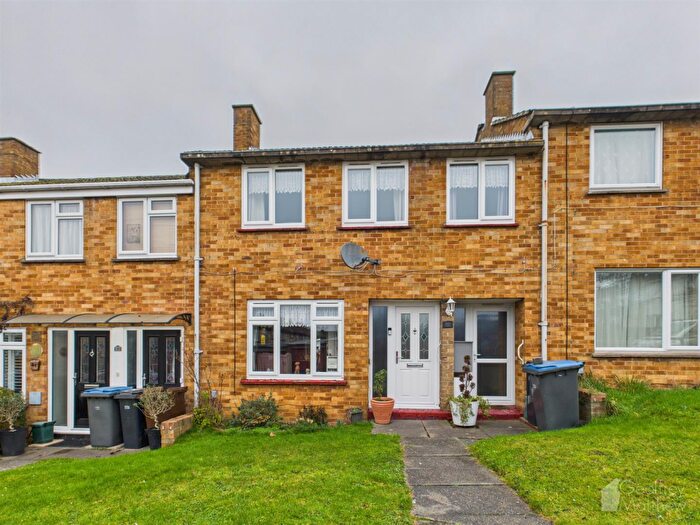 3 Bedroom Terraced House For Sale In Ash Tree Field, Harlow, CM20