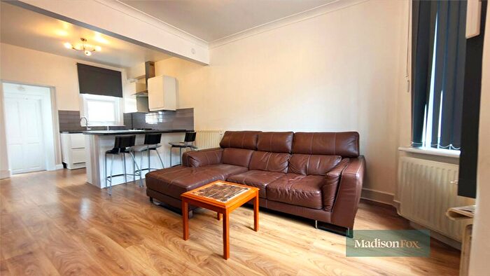 2 Bedroom Terraced House To Rent In Bryant Street, Stratford, London, E15