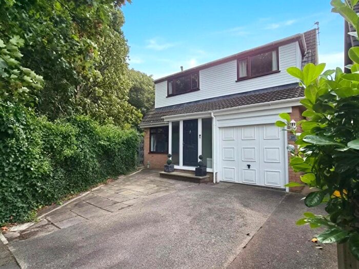 3 Bedroom Detached House For Sale In Reedy Acre Place, Lytham, FY8