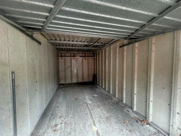 Commercial Property To Rent In Poplar Grove, N11