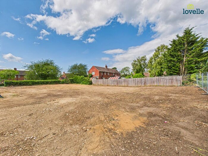 4 Bedroom Plot For Sale In Folly Hill, Thornton Road, North Owersby, LN8