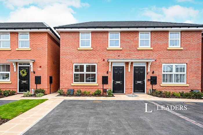 3 Bedroom Semi-Detached House To Rent In Davy Avenue, Edwinstowe, NG21