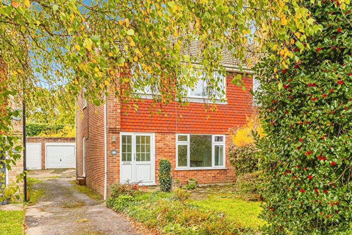 3 Bedroom Semi Detached House For Sale In Station Road, Plumpton Green, Lewes, BN7