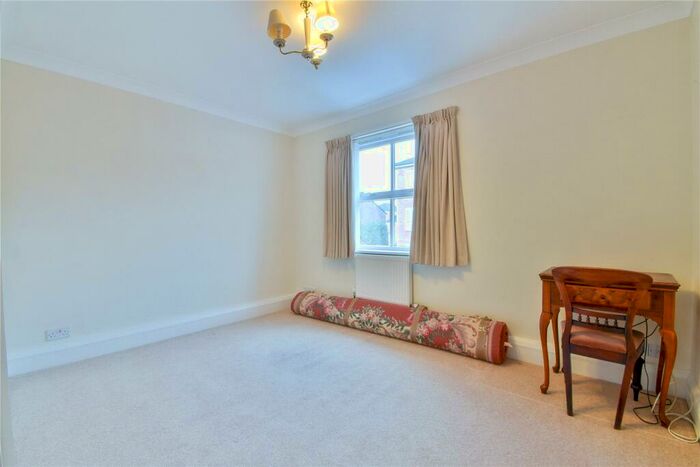 3 Bedroom End Of Terrace House For Sale In Elm Grove, Didsbury Village, M20